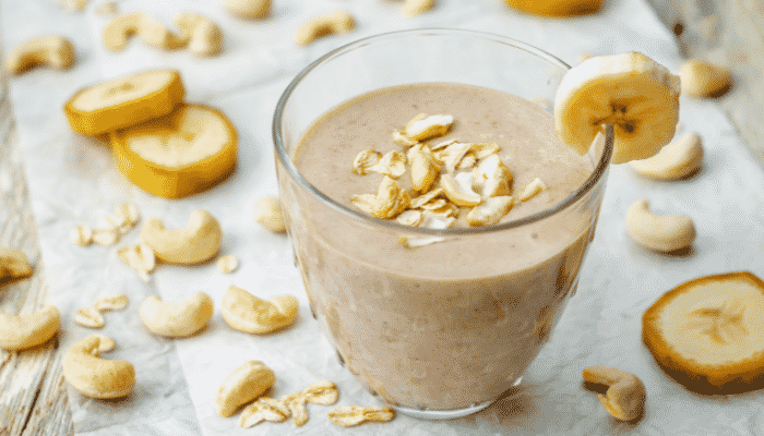 Smoothie de Aveia com Banana Para Começar o Dia