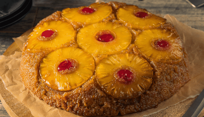 Bolo de Abacaxi Caramelizado Gostosinho