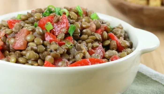 Salada de lentilha de ano novo para trazer fortuna