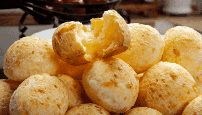 O Verdadeiro Pão de Queijo Mineiro Faça em Casa - Receitas e Cozinha