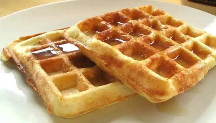 Waffle de liquidificador caseiro fácil de fazer em casa - Receitas e Cozinha