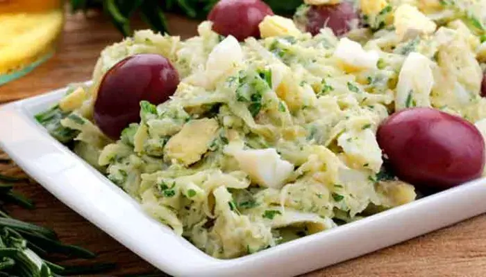 Salada de Bacalhau com Batatas Rápida e Saudável