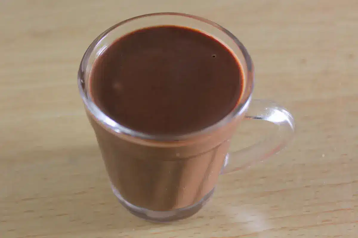 Chocolate Quente com 3 Ingredientes Muito Fácil Faz Aí