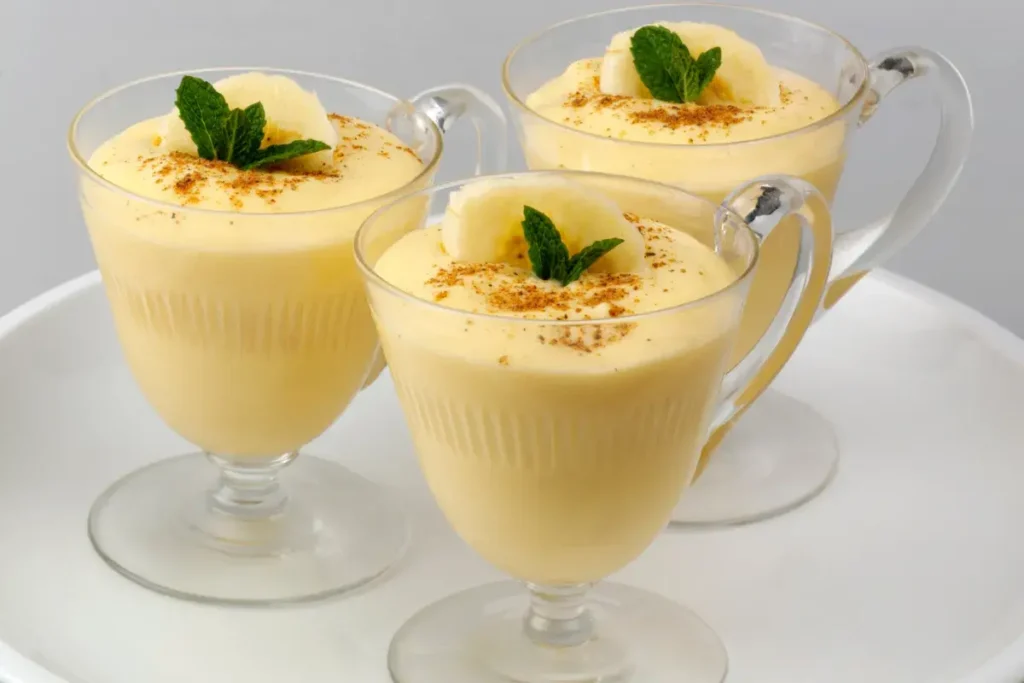 Mousse de Banana com Limão que Ninguém Bota Defeito - Receitas e Cozinha