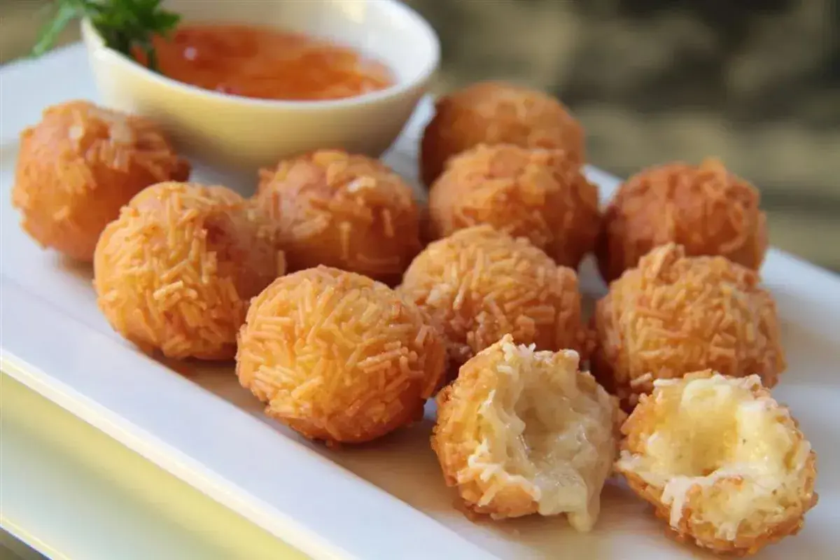 Bolinho de Queijo Crocante Vai Encantar a Todos