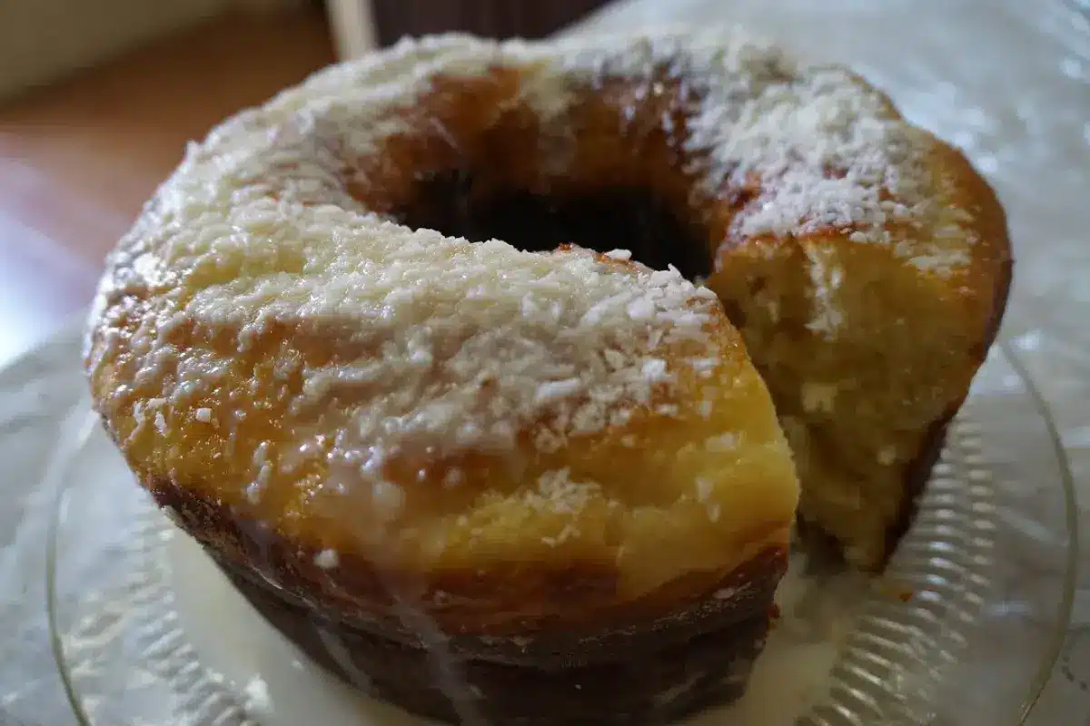 Bolo de Coco com Leite Condensado Especial da Vovó