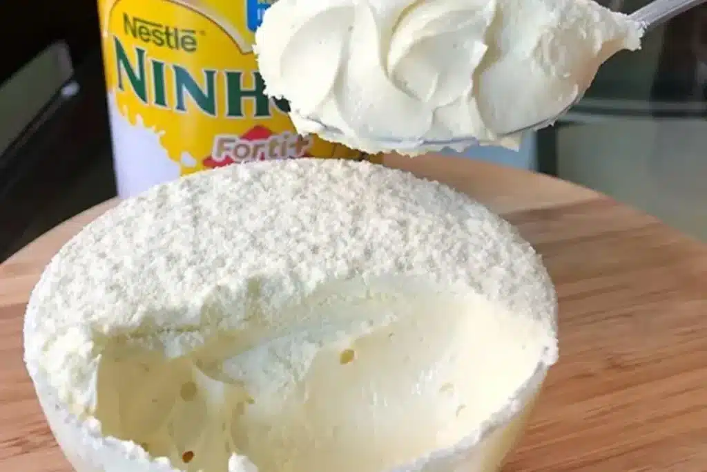 Mousse de Leite Ninho com Chantilly dos Deuses - Receitas e Cozinha