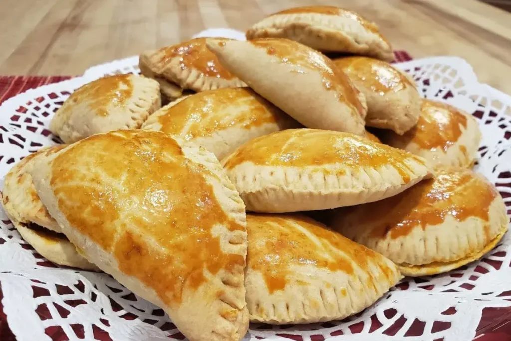 Pastel de Forno com Creme de Leite é Perfeito de Fazer - Receitas e Cozinha