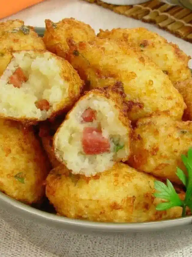 Bolinho de Arroz com Calabresa Vão Querer Sempre