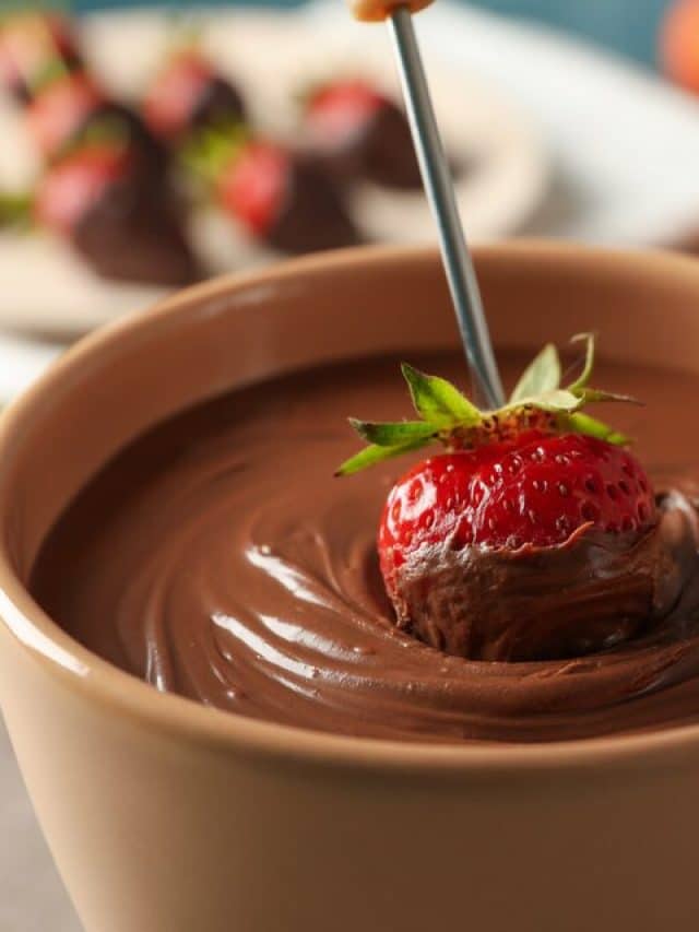 Fondue de Chocolate essa Receita é um Clássico no Frio