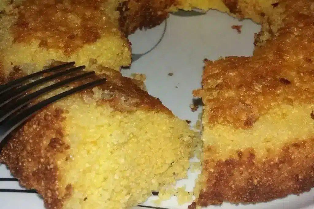 Receita de Bolo de Fubá Cozido é Tão Tradicional que Já Sinto o Cheiro - Receitas e Cozinha