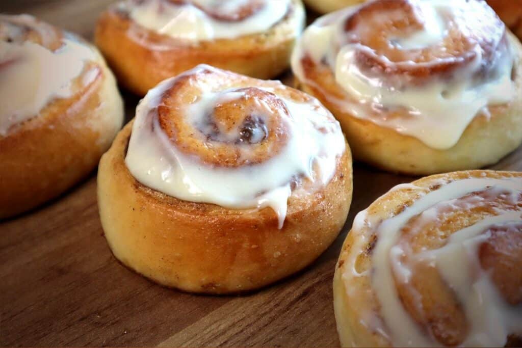 Receita de Cinnamon Roll os Famosos Rolinhos de Canela Aprenda Fazer - Receitas e Cozinha