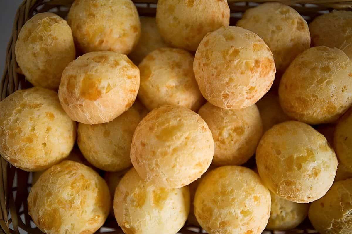 Pão de Queijo com 3 Ingredientes Aquele que a Vovó Faz