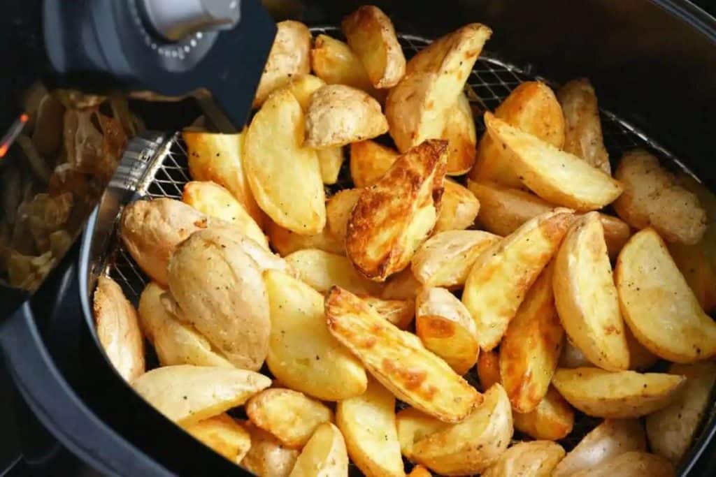 Batata Rústica na Airfryer Sabor de Restaurante em Casa - Receitas e Cozinha