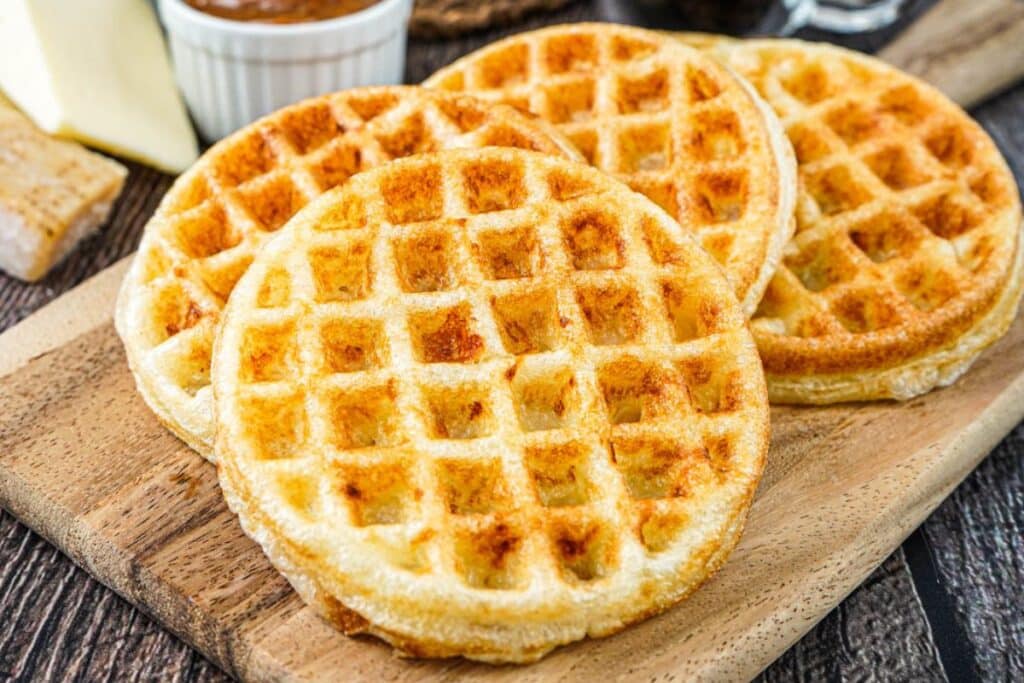 Waffle de Pão de Queijo Receita Brasileira Irresistível - Receitas e Cozinha